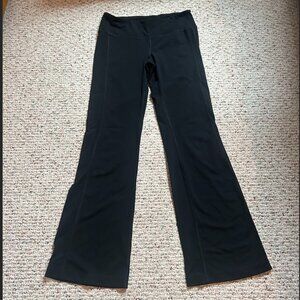 Old Navy Flared Yoga Pants